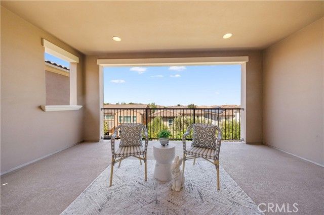 14 Snowberry, Lake Forest (el Toro), CA 92630