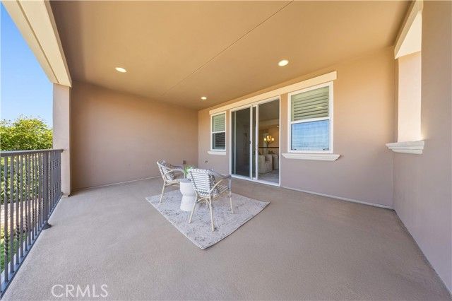 14 Snowberry, Lake Forest (el Toro), CA 92630