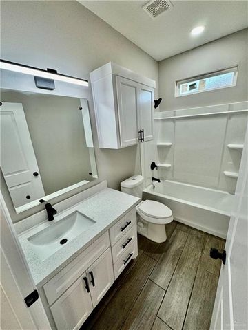 490 Balli Circle, La Feria, TX 78559