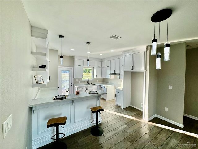 490 Balli Circle, La Feria, TX 78559