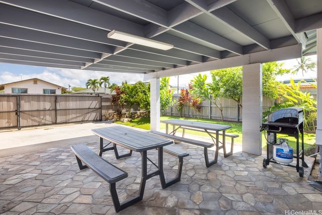91-381 Ewa Beach Road A, Ewa Beach, HI 96706
