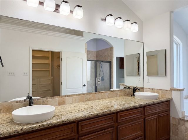 15285 Cartagena Ct, Corpus Christi, TX 78418