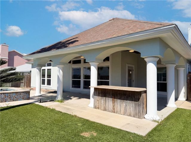 15285 Cartagena Ct, Corpus Christi, TX 78418