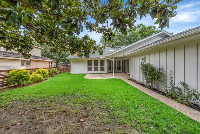 13826 Wooded Creek Court, Farmers Branch, TX 75244