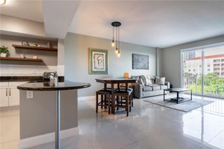 7270 SW 88th St B302, Miami, FL 33156