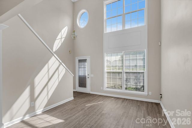 10219 Roundleaf Drive, Charlotte, NC 28213