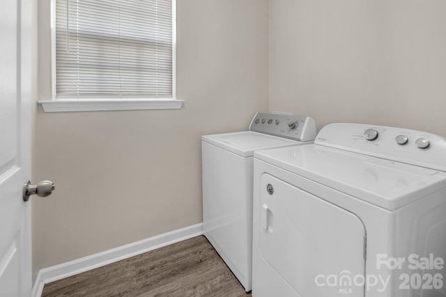 10219 Roundleaf Drive, Charlotte, NC 28213