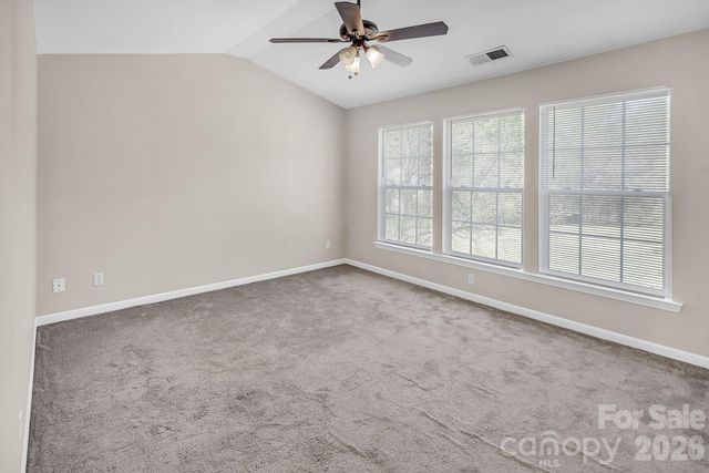 10219 Roundleaf Drive, Charlotte, NC 28213