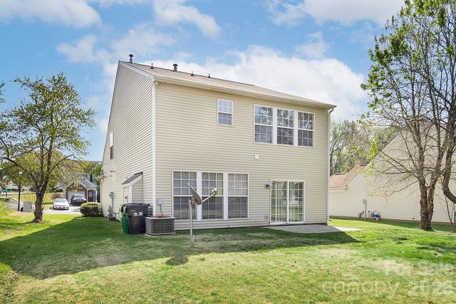 10219 Roundleaf Drive, Charlotte, NC 28213