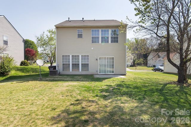 10219 Roundleaf Drive, Charlotte, NC 28213