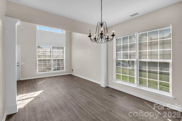 10219 Roundleaf Drive, Charlotte, NC 28213