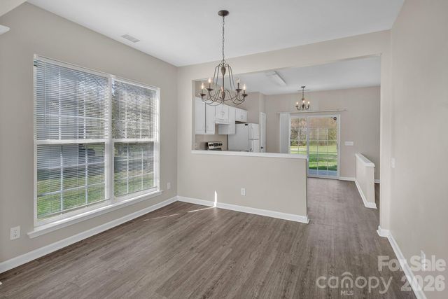 10219 Roundleaf Drive, Charlotte, NC 28213