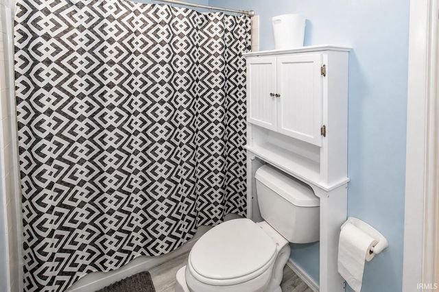 11911 Carol Heights Lane, Evansville, IN 47712