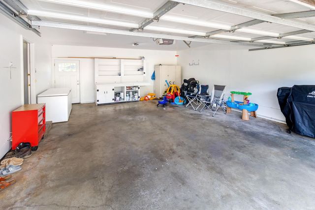 11911 Carol Heights Lane, Evansville, IN 47712