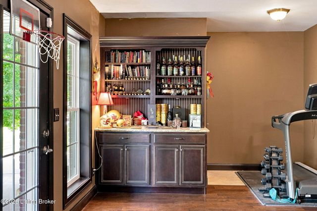 176 Prince Ct, Taylorsville, KY 40071