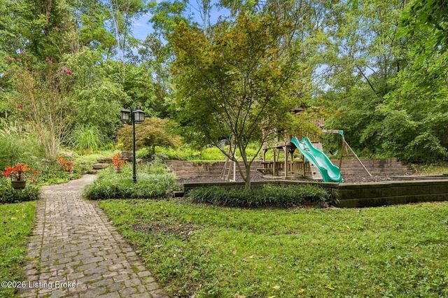 176 Prince Ct, Taylorsville, KY 40071