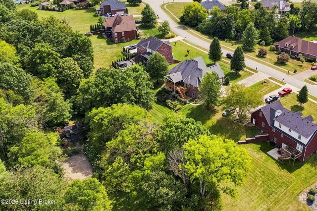 176 Prince Ct, Taylorsville, KY 40071