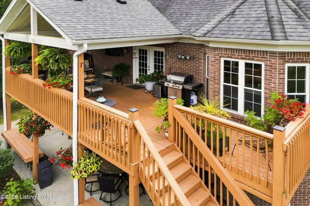176 Prince Ct, Taylorsville, KY 40071