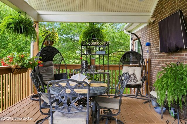 176 Prince Ct, Taylorsville, KY 40071