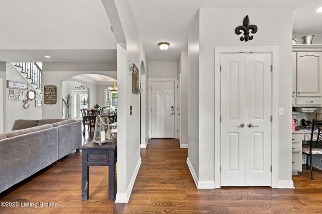 176 Prince Ct, Taylorsville, KY 40071