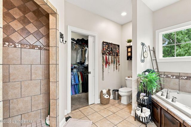 176 Prince Ct, Taylorsville, KY 40071