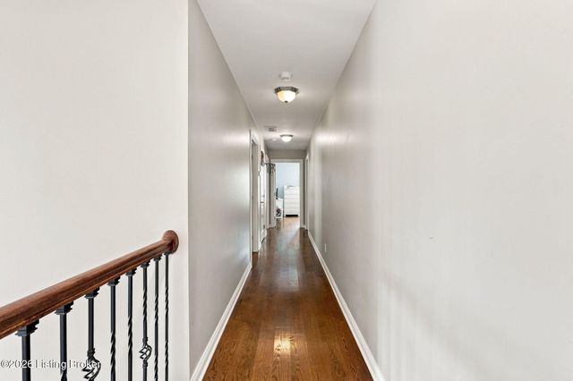 176 Prince Ct, Taylorsville, KY 40071