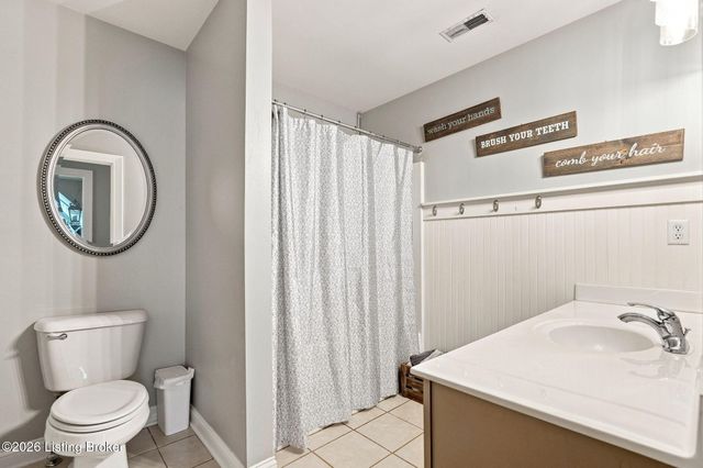 176 Prince Ct, Taylorsville, KY 40071
