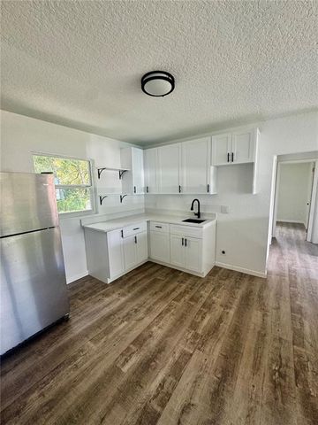 21828 VIRGINIA DRIVE, Astor, FL 32102