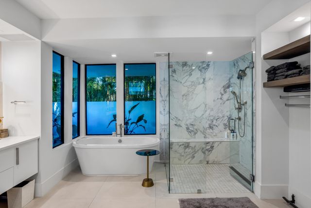 1080 Lake Drive, Delray Beach, FL 33444