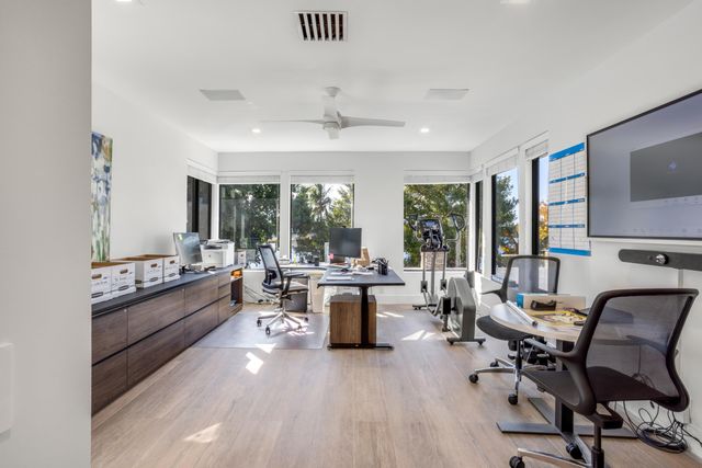 1080 Lake Drive, Delray Beach, FL 33444