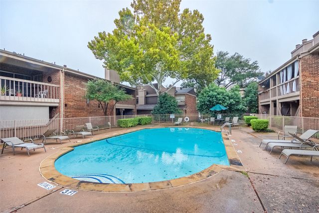 5130 Amesbury Drive 203, Dallas, TX 75206