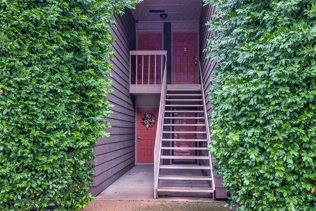 5130 Amesbury Drive 203, Dallas, TX 75206