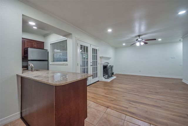 5130 Amesbury Drive 203, Dallas, TX 75206