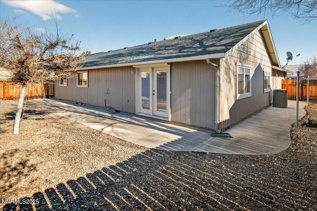 2542 Ravenshorn Drive, Carson City, NV 89706
