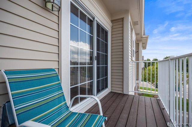 17200 Addington Drive, Commerce Twp, MI 48390