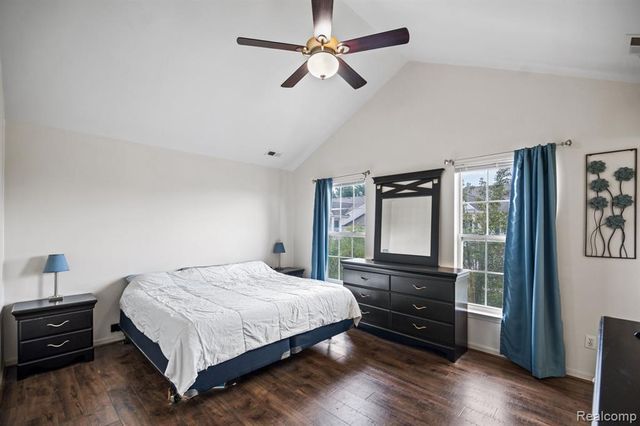 17200 Addington Drive, Commerce Twp, MI 48390