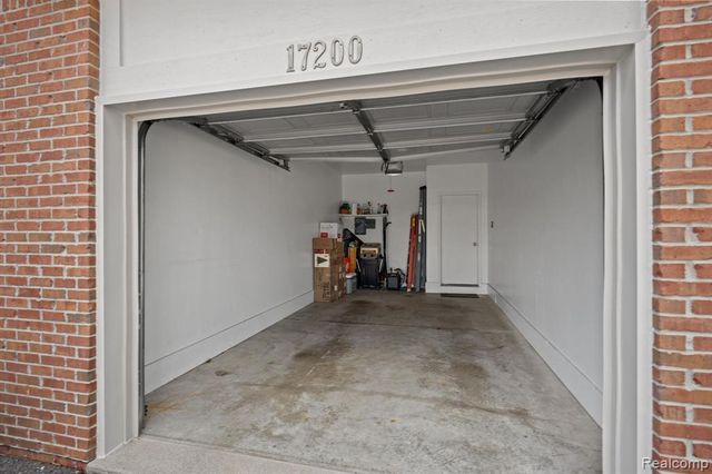 17200 Addington Drive, Commerce Twp, MI 48390