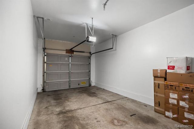 17200 Addington Drive, Commerce Twp, MI 48390