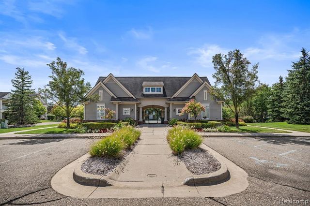 17200 Addington Drive, Commerce Twp, MI 48390