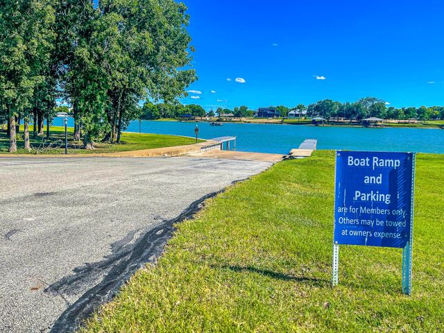 Lot 60-R Boat Slip B11 The Shores, Corsicana, TX 75109