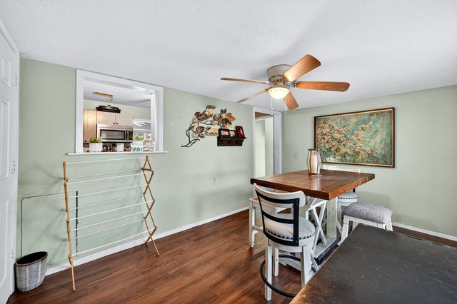 2321 N Shannon Street, Sherman, TX 75092