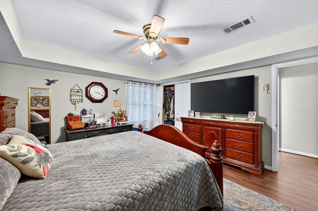 2321 N Shannon Street, Sherman, TX 75092