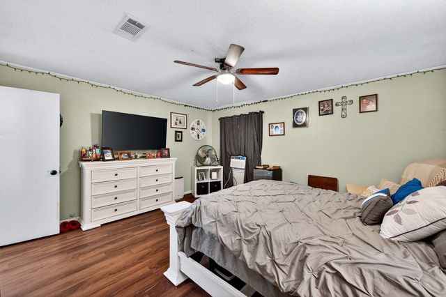 2321 N Shannon Street, Sherman, TX 75092