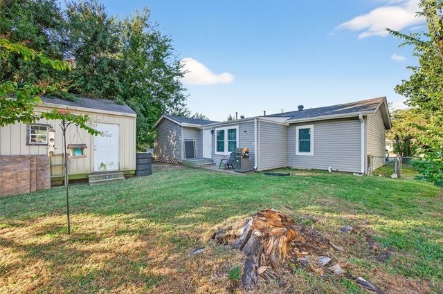 2321 N Shannon Street, Sherman, TX 75092