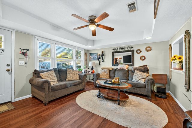 2321 N Shannon Street, Sherman, TX 75092