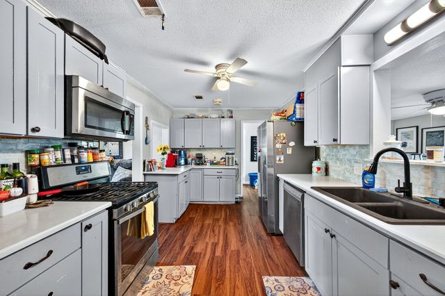 2321 N Shannon Street, Sherman, TX 75092