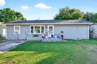 2321 N Shannon Street, Sherman, TX 75092