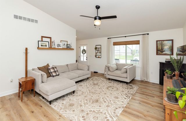 5306 NW 17th Street, Ankeny, IA 50023