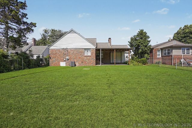 1309 S Knoxville Avenue, Tulsa, OK 74112