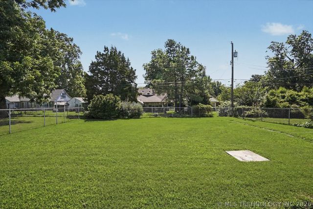 1309 S Knoxville Avenue, Tulsa, OK 74112